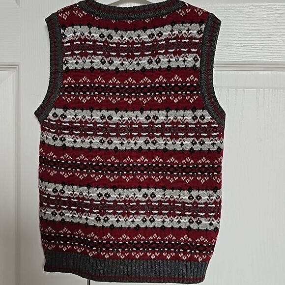 Gymboree Boy's V-neck Sleeveless Knitted Vest Gray & Burgundy 5 Years Old - Picture 3 of 16